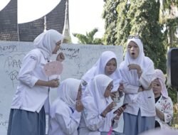 Nan Tumpah Masuk Sekolah 2023 Diadakan di  SMA N 3 Padang