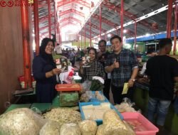 Kunjungi Pasar Tanah Kongsi Padang, Tim Relawan Dedy Bachtiar Disambut Antusias Pedagang dan Masyarakat