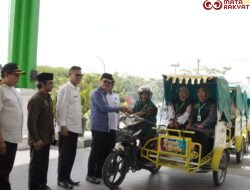 Lunching Program Baliko Becs, Bupati Safaruddin Salurkan Bantuan 15 Unit Becak Baznas Limapuluh Kota