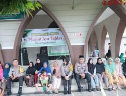 Polres Payakumbuh Berikan Bantuan Sembako Kepada Fakir Miskin