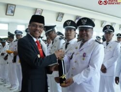 Bupati Safaruddin, Kukuhkan Perpanjangan Masa Jabatan 71 Wali Nagari 