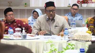 Syech Fadhil: Kalau Lepas Jilbab, Pulang Aja