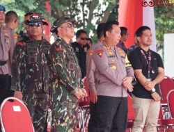 Kapolri Cek Gladi Bersih Apel Gelar Pasukan Pengamanan Pengambilan Sumpah Presiden dan Wapres RI