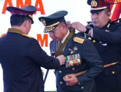 Panglima TNI Terima Penganugerahan Tanda Kehormatan Bintang Bhayangkara Utama