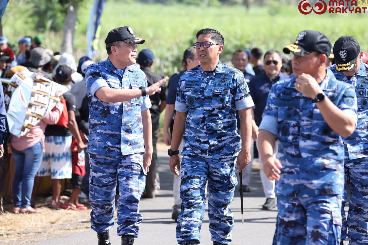 Danlanud Sultan Hasanuddin Saksikan Fire Power Demo Angkasa Yudha TNI AU tahun 2024/Pen Hnd