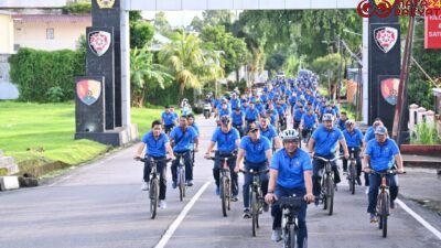 Danlanud Sultan Hasanuddin Olahraga Bersama Ribuan Prajuritnya/Pen Hnd