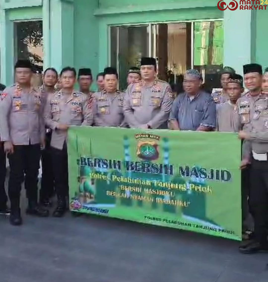 Sambut Ramadhan, Polres Pelabuhan Tanjung Priok, Bersihkan Masjid dan Tebar Kebaikan/Humas Polres Pelabuhan