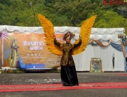 Red Carpet Hiasi Bancalaweh, Mahasiswa ISI Unjuk Karya Fashion Unik