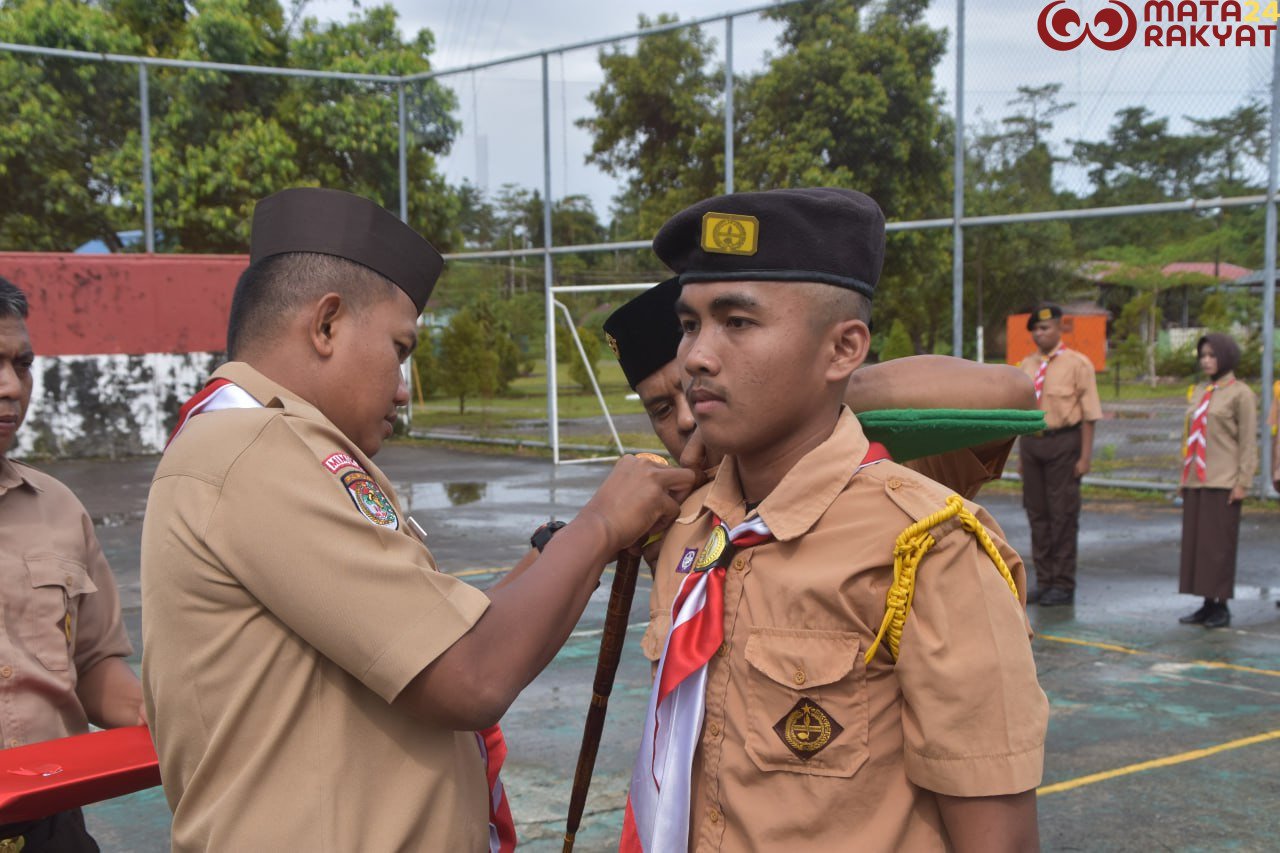 Dandim 1710/Mimika Pimpin Upacara Pembukaan Perkemahan Sabtu-Minggu (Persami) Pramuka Saka Wira Kartika/Puspen TNI