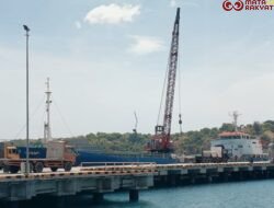 Logistik Aceh Terus Menggeliat, Dua Kapal Sandar di Dermaga Pelabuhan Krueng Raya Pelindo
