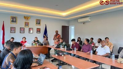 Satgas Yonif 126 Kalacakti Hadiri Pembentukan Panitia HUT RI ke-80 di Distrik Ninati/Puspen TNI