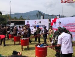 Kejari Padangpanjang Hancurkan Barang Bukti Puluhan Perkara Tindak Pidana