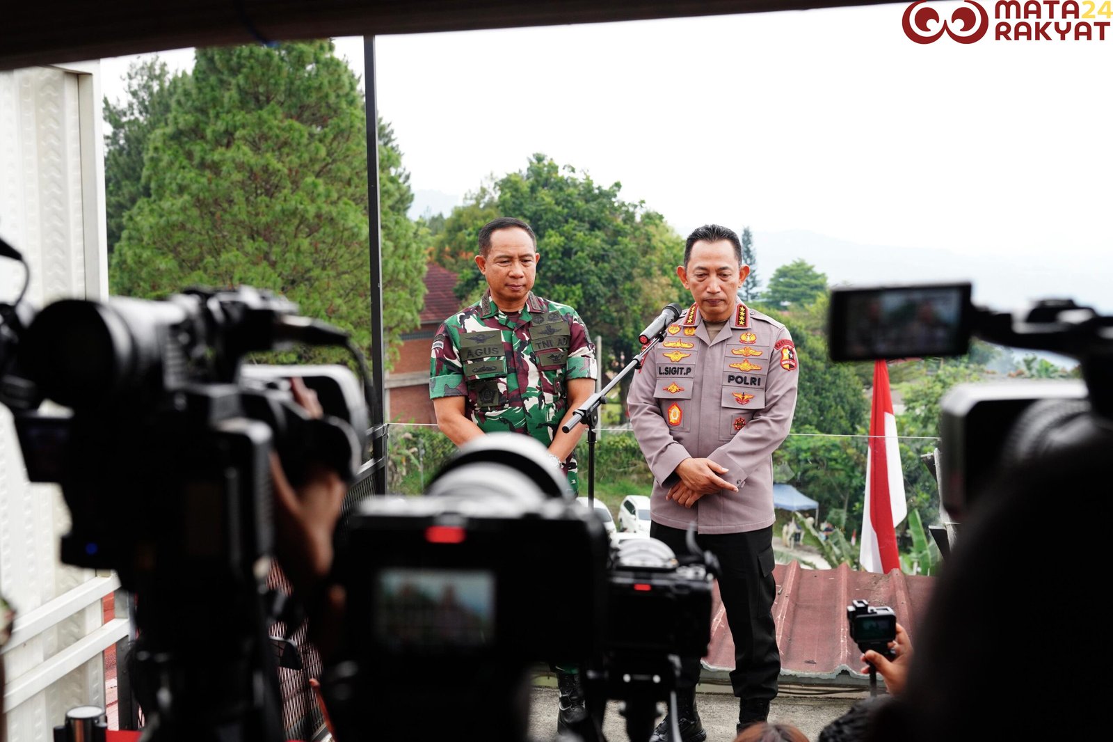 Panglima TNI Ajak Masyarakat Ciptakan Rasa Aman dan Damai serta Jangan Mudah Terprovokasi/Puspen TNI