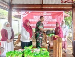 Sambut HUT RI Ke-80 Tahun 2025, Kodim 1710/Mimika Gelar Bakti Sosial Bagi Sembako Kepada Kaum Dhuafa Dan Mualaf