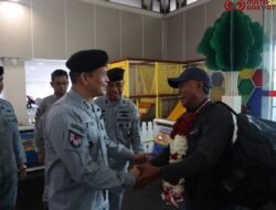 Bakamla RI Pulangkan Nelayan Bitung yang Hanyut 12 Hari di Laut Filipina