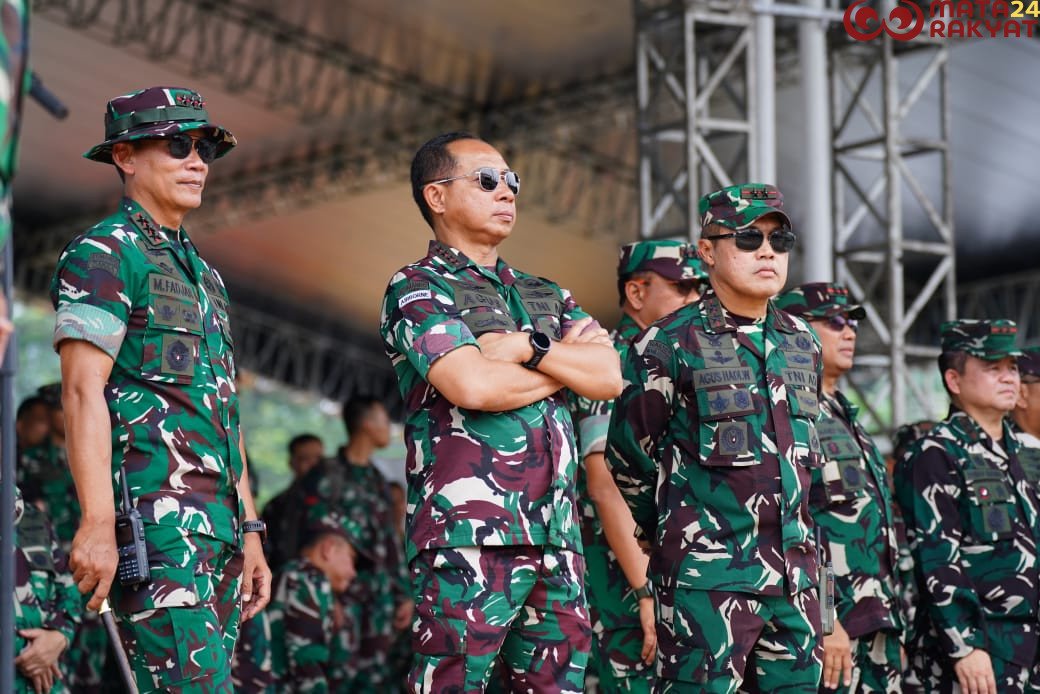 Panglima TNI Tinjau Geladi Kotor HUT Ke-80 TNI Tahun 2025/Puspen TNI