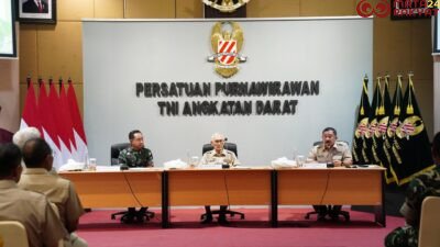 Panglima TNI Bersilaturahmi dengan Ketua Badan Pertimbangan Pusat PPAD/Puspen TNI