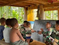 TNI Dorong Akses Pendidikan Dasar di Papua, Gelar Pengajaran Calistung di Wametkapa