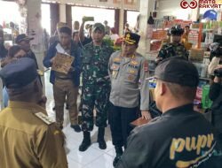 TNI Membantu Pemerintah Daerah, Dalam Pemantauan Harga Bahan Pokok di Wilayah Kabupaten Puncak Jaya