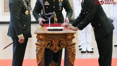 Panglima TNI Lantik 51 Perwira Muda Keahlian Khusus Siber TA 2025/Puspen TNI