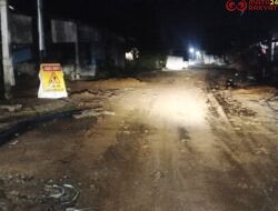 Proyek Pemasangan Air Bersih di Nagari IV Koto Pulau Punjung Dinilai Membahayakan Pengguna Jalan dan Kesehatan Warga