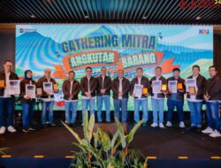 KAI Daop 1 Jakarta Berikan Penghargaan kepada Mitra Angkutan Barang sebagai Apresiasi atas Dukungan Layanan Logistik Nasional