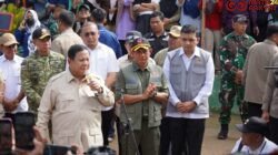Panglima TNI Dampingi Presiden RI Tinjau Pengungsi, Huntara, dan Infrastruktur di Sumbar/Puspen TNI