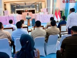 Panglima TNI Hadiri Penyerahan Uang Sitaan Negara Rp 6,6 Triliun di Kejaksaan Agung