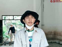 Mahasiswa KPM FISIP UIN Ar-Raniry Bersama  KNPI Bersihkan Dayah Terdampak Banjir di  Bireuen