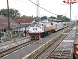 KAI Daop 2 Bandung Batalkan Perjalanan KA Ciremai Dampak Banjir di Wilayah Daop 4 Semarang