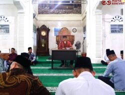 Wawako Payakumbuh Pimpin Safari Ramadan ke Masjid Ikhlas Payolansek, Serahkan Hibah Rp50 Juta