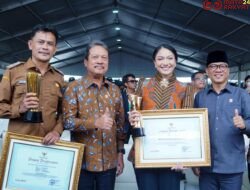 𝐁𝐮𝐩𝐚𝐭𝐢 𝐀𝐧𝐧𝐢𝐬𝐚 𝐓𝐞𝐫𝐢𝐦𝐚 𝐏𝐞𝐧𝐠𝐡𝐚𝐫𝐠𝐚𝐚𝐧 𝐔𝐩𝐚𝐤𝐚𝐫𝐲𝐚 𝐖𝐚𝐧𝐮𝐚 𝐍𝐮𝐠𝐫𝐚𝐡𝐚, 𝐍𝐚𝐠𝐚𝐫𝐢 𝐒𝐮𝐧𝐠𝐚𝐢 𝐃𝐮𝐨 𝐉𝐮𝐚𝐫𝐚 𝐈 𝐓𝐚𝐭𝐚 𝐊𝐞𝐥𝐨𝐥𝐚 𝐏𝐞𝐦𝐞𝐫𝐢𝐧𝐭𝐚𝐡𝐚𝐧 𝐃𝐞𝐬𝐚 𝐍𝐚𝐬𝐢𝐨𝐧𝐚𝐥