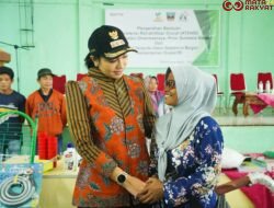 𝐁𝐮𝐩𝐚𝐭𝐢 𝐀𝐧𝐧𝐢𝐬𝐚 𝐇𝐚𝐝𝐢𝐫𝐢 𝐝𝐚𝐧 𝐒𝐚𝐥𝐮𝐫𝐤𝐚𝐧 𝐁𝐚𝐧𝐭𝐮𝐚𝐧 𝐀𝐓𝐄𝐍𝐒𝐈 𝐒𝐞𝐧𝐢𝐥𝐚𝐢 𝐑𝐩𝟏,𝟕𝟓 𝐌𝐢𝐥𝐢𝐚𝐫