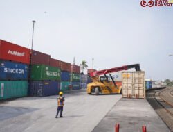 Respons Pertumbuhan Industri Konsumsi Nasional, KAI Logistik Tambah Kapasitas Angkut Kontainer