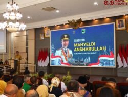 Wako Zulmaeta Terima Penghargaan Menteri Hukum atas Dukungan Pembentukan Posbankum