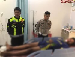 Laka Lantas Di Jalinsum Sungai Dareh, Sepeda Motor Revo Tabrak Bagian Belakang Mobil Gran Max