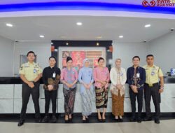 Peringati Hari Kartini, Frontliner BRI Branch Office Rawamangun Tampil Anggun Berkebaya