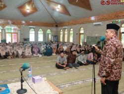 Dari Mimbar Tablig Akbar, Guru Didorong Jadi Penggerak Generasi Emas
