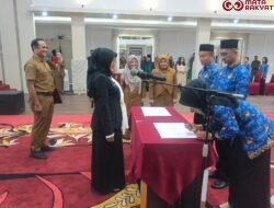 97 PNS Dharmasraya Ambil Sumpah, Wabub Leli Lantik Penjabat Fungsional
