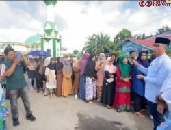 Pasar Murah Pemkab Dharmasraya di Pulau Punjung Diserbu Warga, Sekda Turun Langsung Sapa Masyarakat 
