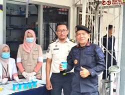 Jaga Integritas, Rumah Tahanan Negara Kelas IIB Padang Panjang Lakukan Razia Serta Tes Urine Bagi Petugas dan Warga Binaan