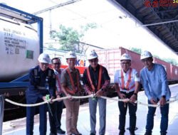 KAI Logistik Luncurkan 2 Rangkaian KA Kontainer Baru