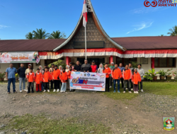 Kepala Dinas Pendidikan Dharmasraya Lepas Kontingen O2SN, Targetkan Tiket ke Tingkat Nasional