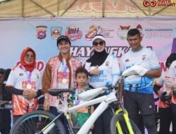 Ribuan Masyarakat Semararakan Dharmasraya Road to Police Woman Run 2026