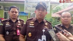 Dugaan SPJ Fiktif BBM Senilai Rp408 Juta, Kejari Dharmasraya Geledah Kantor DLH