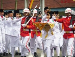 Sukses Kibarkan Sang Merah Putih, 54 Putra-Putri Terbaik Dharmasraya Pukau Peserta Upacara HUT ke-81 RI