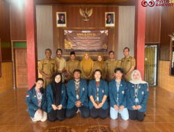 Dampingi Pelayanan Publik Balai Desa, Mahasiswa KKN Undip Terapkan Prinsip Manajemen Sumber Daya Manusia