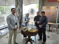 Semarak Hari Pelanggan Nasional, BRI BO Tanah Abang Sambut Nasabah Hangat dalam Balutan Wastra Nusantara