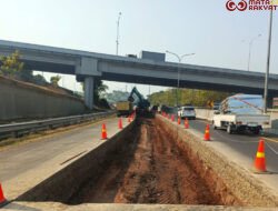 Dukung Kelancaran dan Kenyamanan Pengguna Jalan, PT Jasamarga Tollroad Maintenance Lakukan Rekonstruksi Perkerasan Di Ruas Tol Semarang.