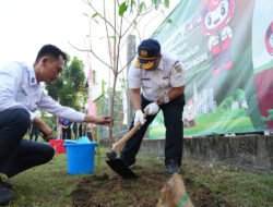 Peringati Tiga Tahun Beroperasi, LRT Jabodebek Tanam 123 Pohon dan Gelar Donor Darah